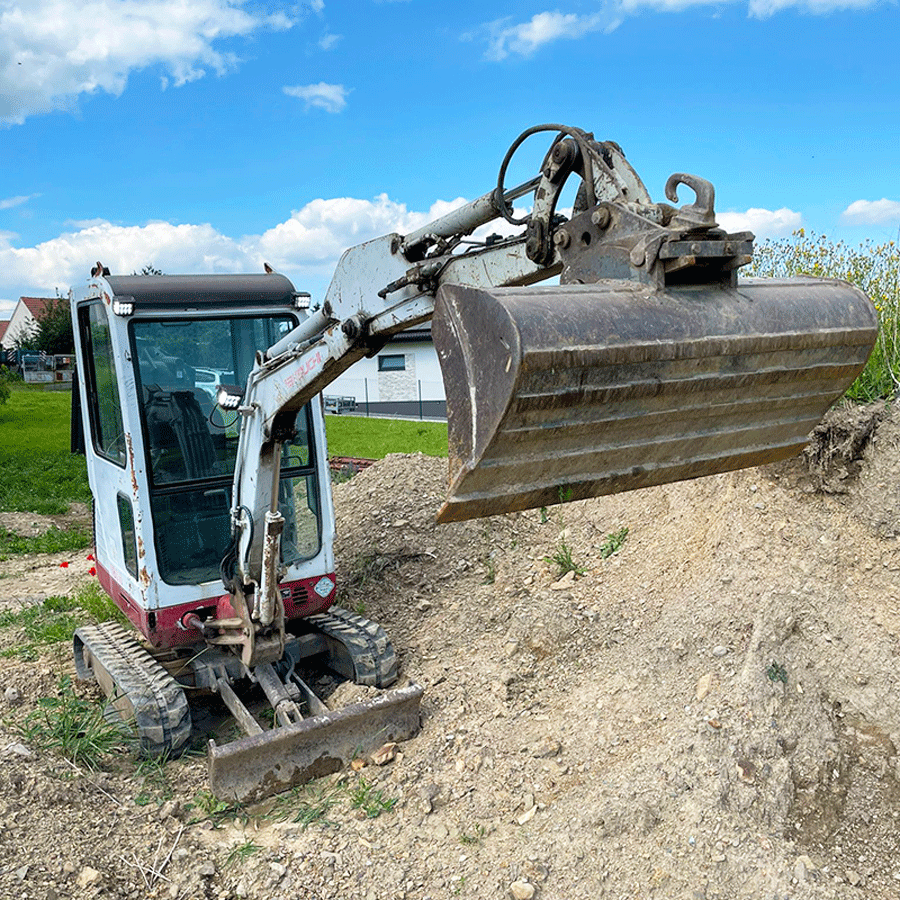 Minibagr Takeuchi